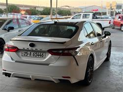 تۆیۆتا کامری